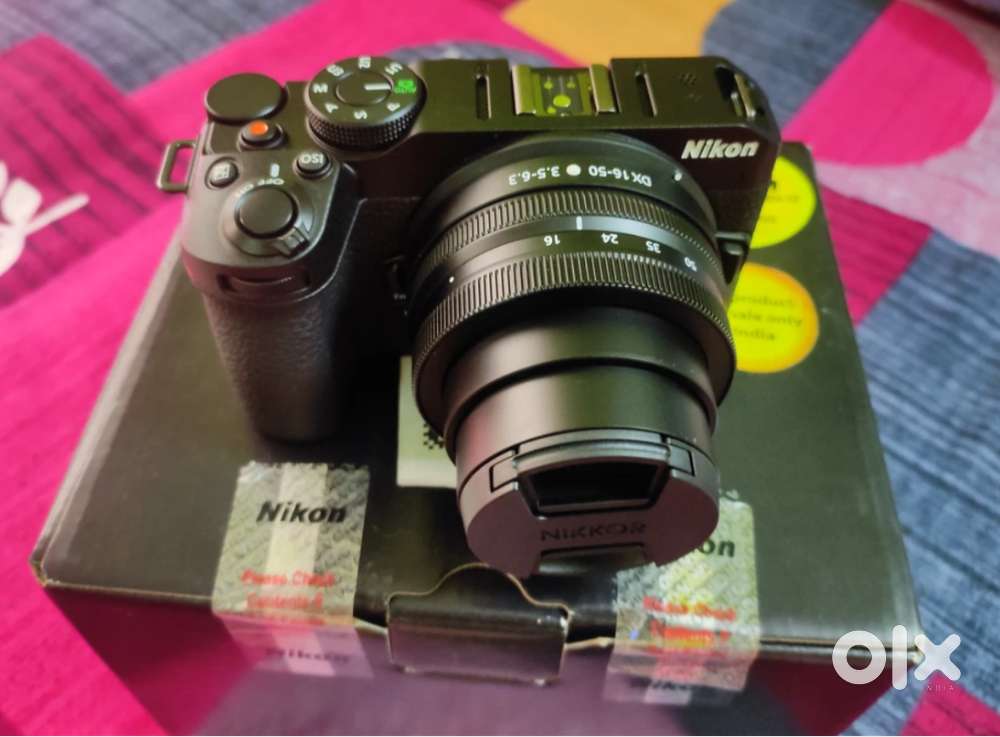 Nikon Z30 Mirrorless Camera Kit – Like New – 1 Month Old – With 2 Lens