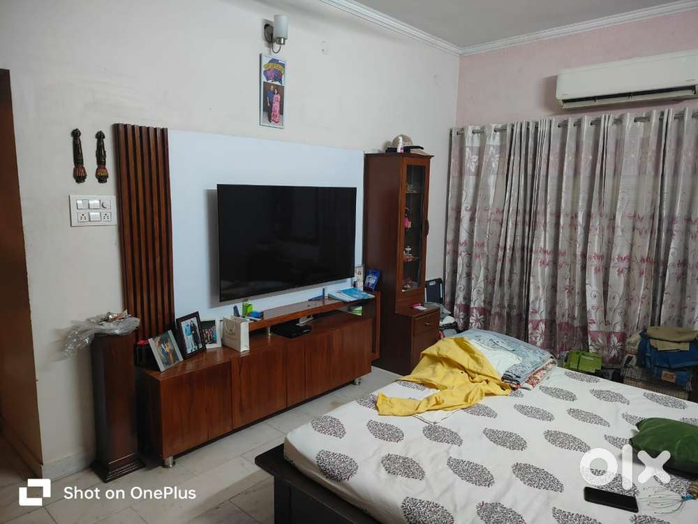 10 marla facing park house in sector -21 chandigarh