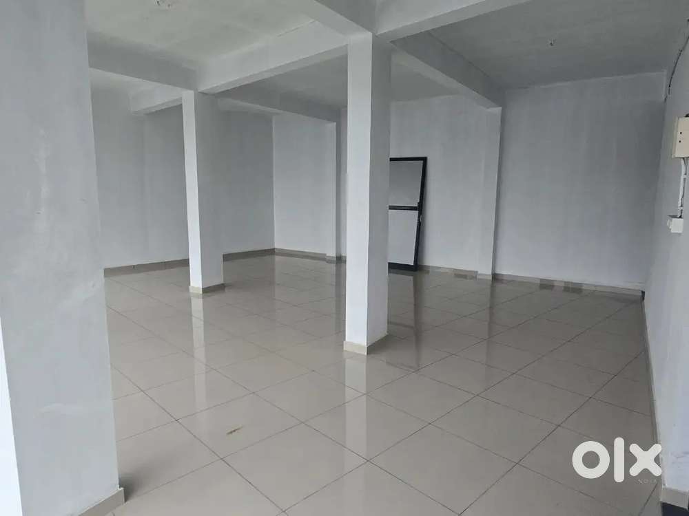 Godown space available at vyttila 4200 sqft