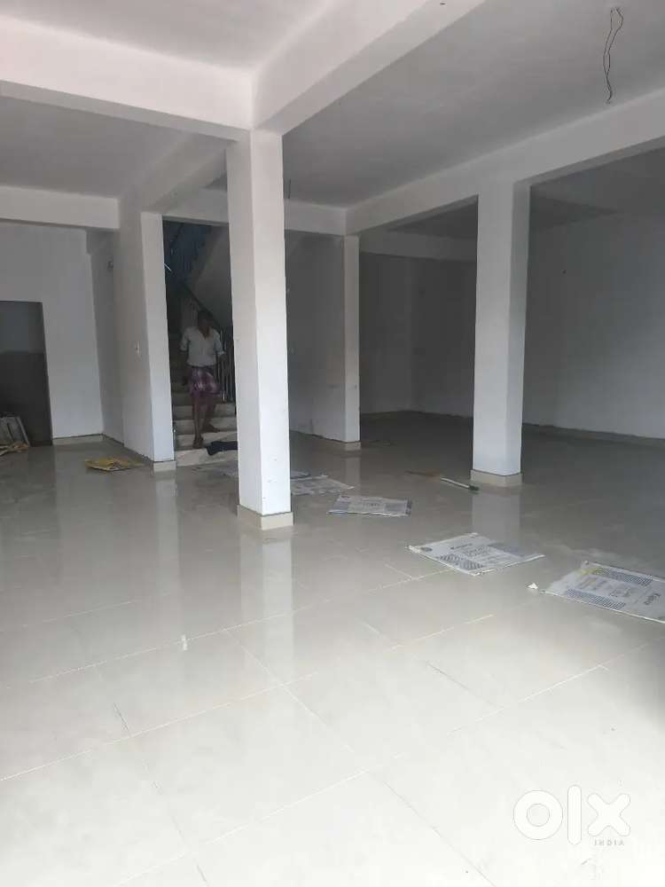 4000sqf 3story new building for rent manarkade ettumanur road frentage