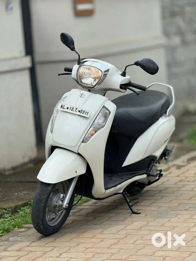 Suzuki Access