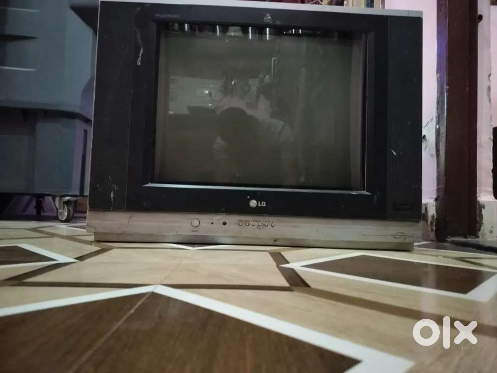 LG TV 2012 model 24 inch