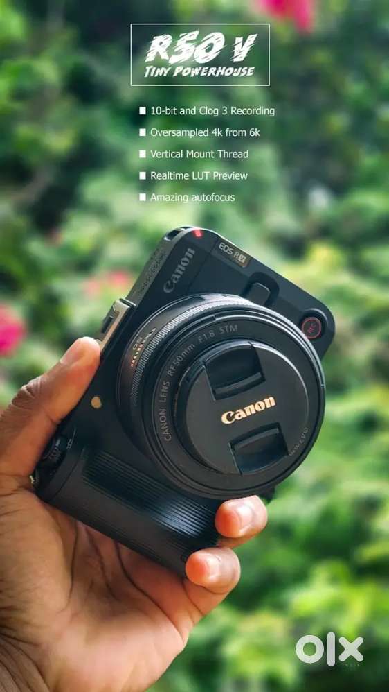 Canon r50v with kit lens 14-30 rf-s lens