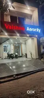 Indian Chinese cook assistant