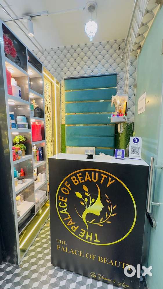 Need staff for unisex saloon boy and girl