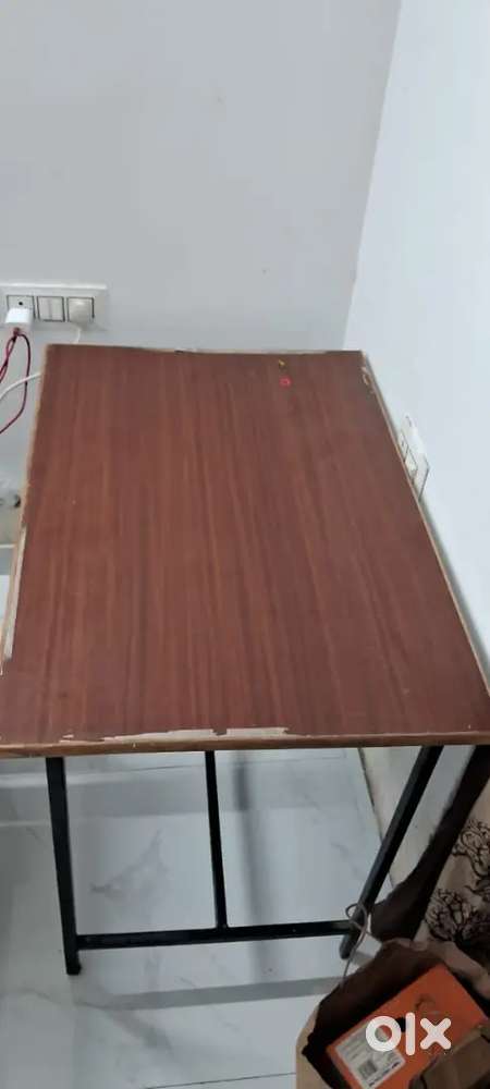 Study Table / Multipurpose Table