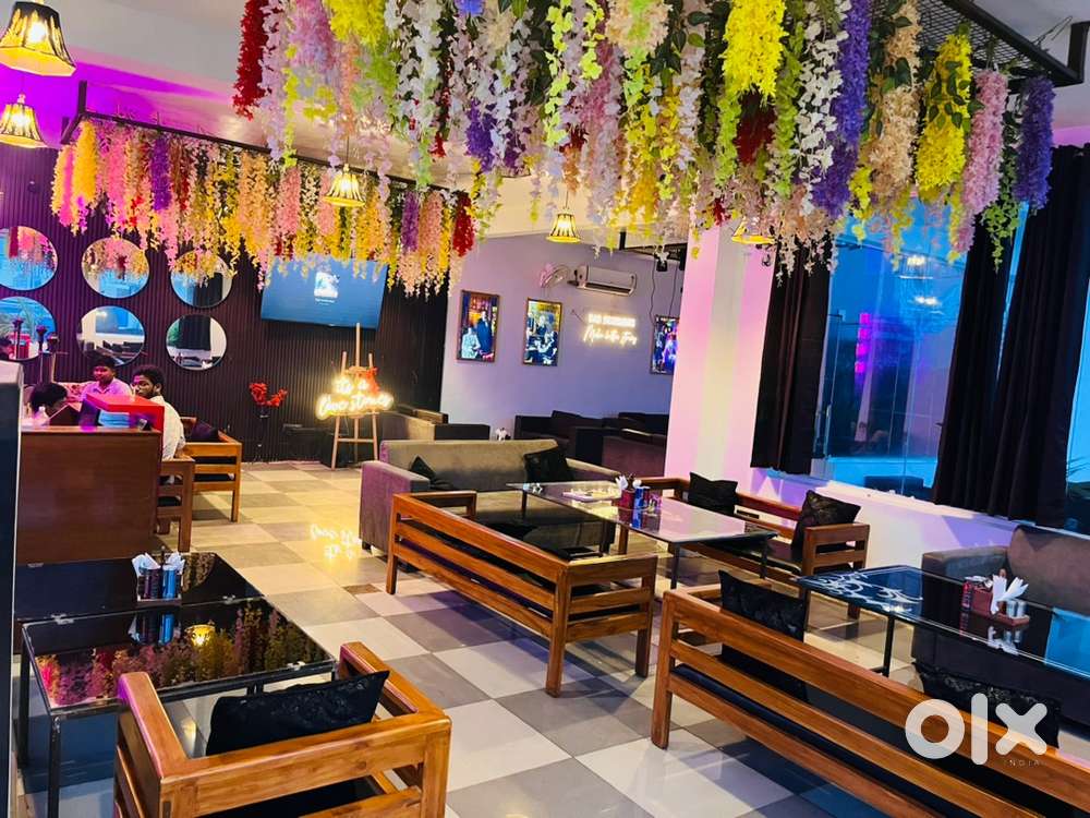 Need a girl for manager or receptionist for club