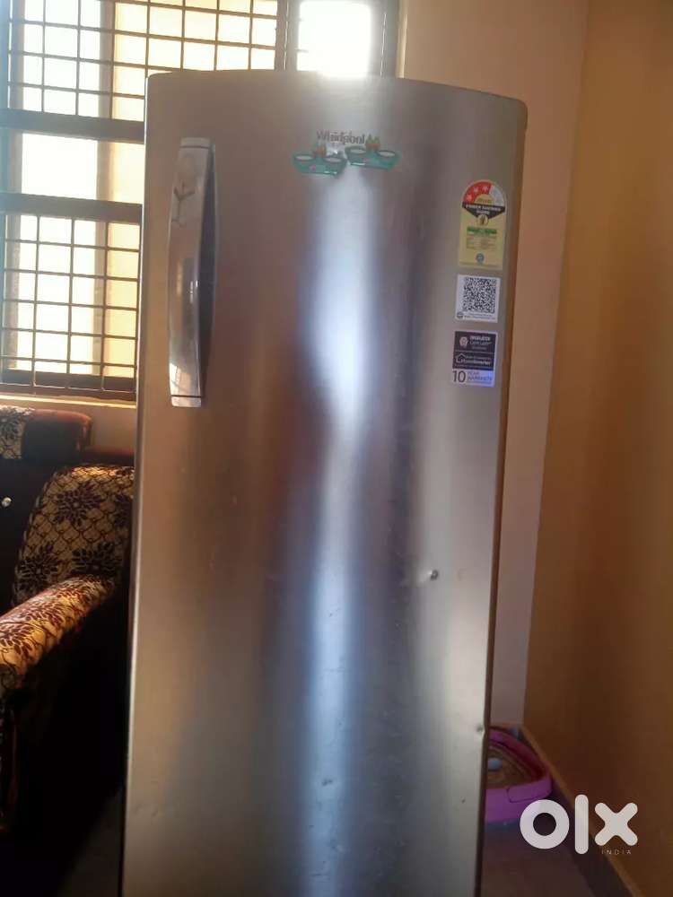 Whirlpool fridge 165 LTR