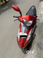 Red TVS Scooty Streak 2009 Model for SALE (First hand))