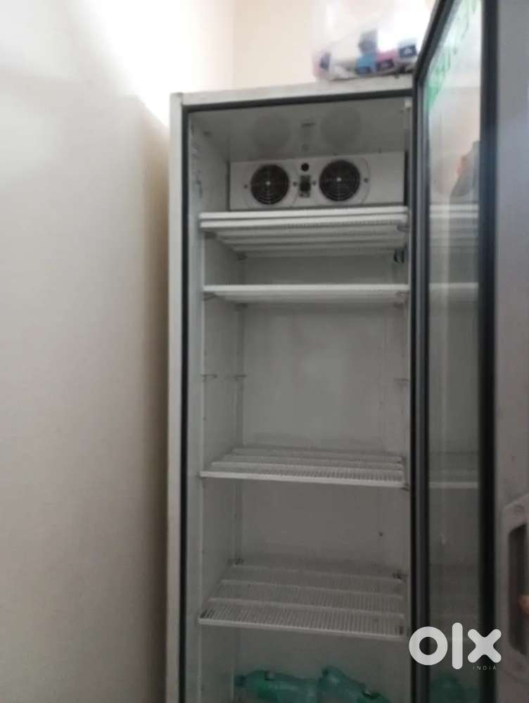 Commerical refrigerator
