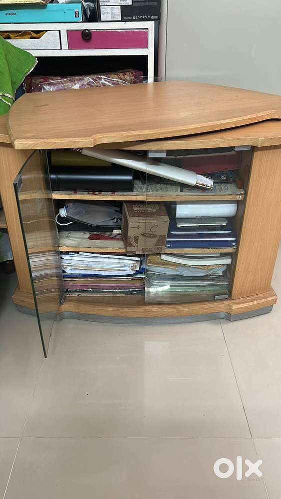 Multi purpose table with rotating top