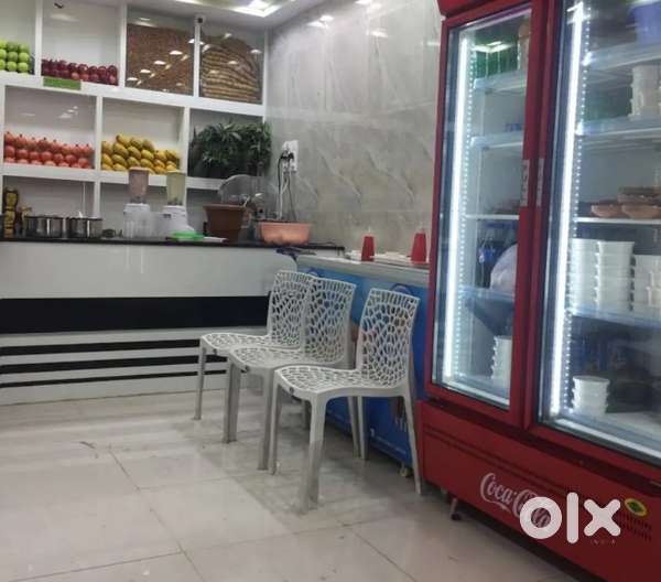 Wanted old city style juice master food and acomidation given