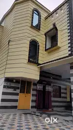 Beautiful Houses in 170 gaj plot