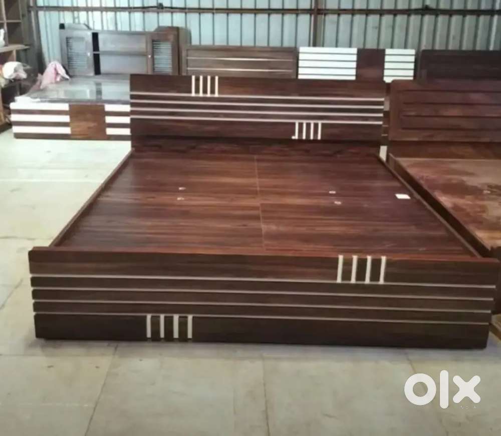 BRAND NEW  storage bed