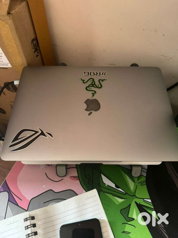 macbook pro A2251 intel laptop with rare combination