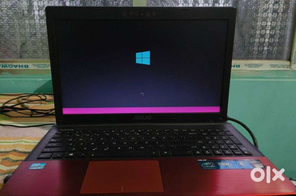 Laptop Asus i3 processor, 8gb Ram, 512gb Rom.
