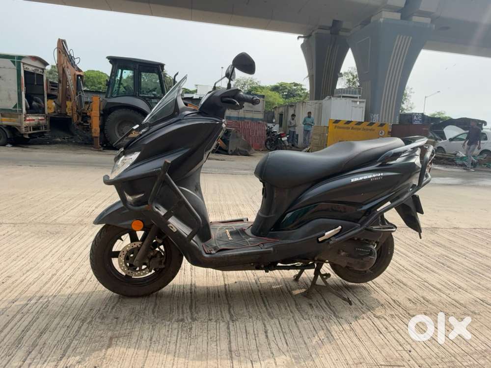 Suzuki Burgman street 125