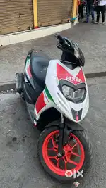 Sports scooty