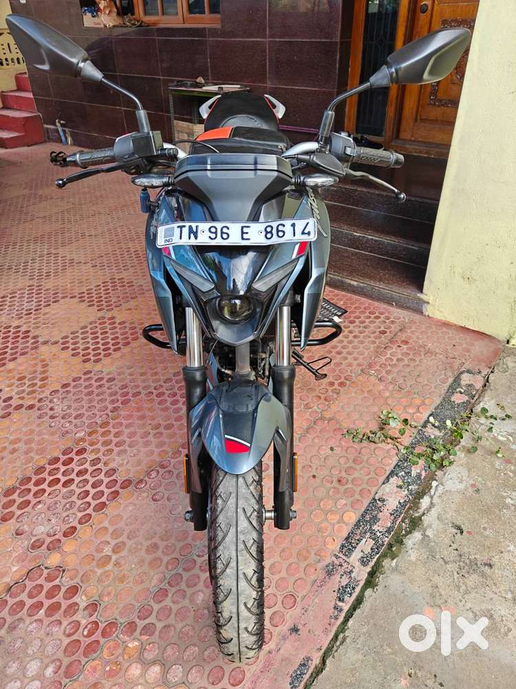Bajaj Pulsar N250 Dual Channel