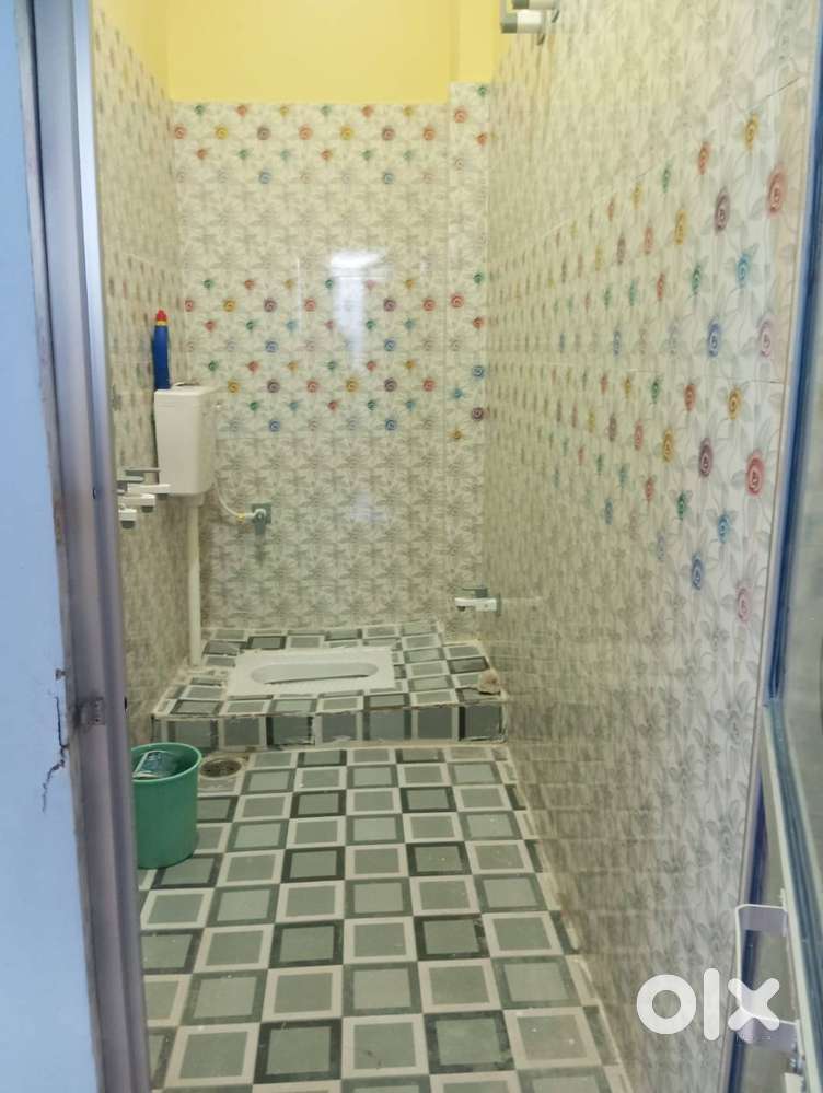 First floor on 200 yards plot