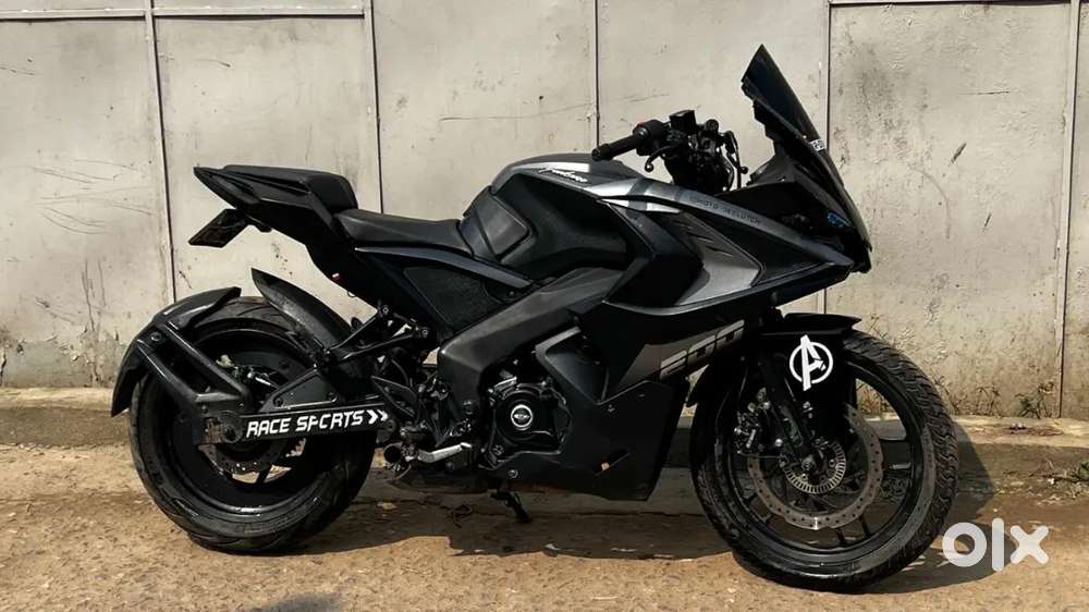 Pulsar RS 200
