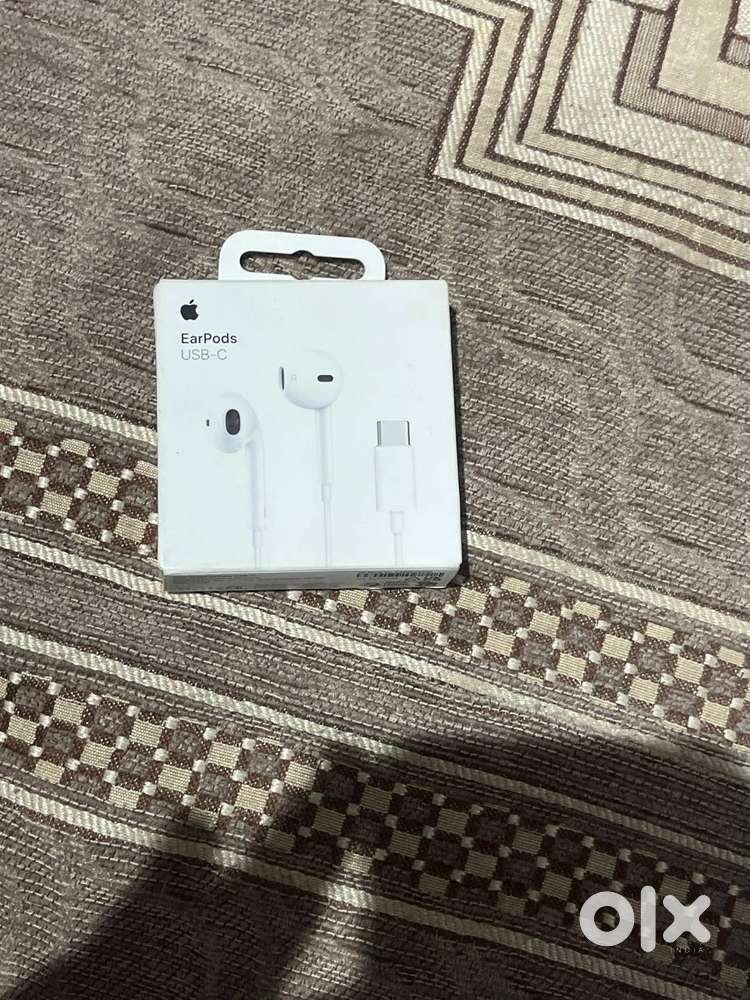 Apple Earpods Wired Type-C