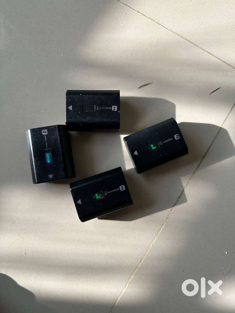 Sony battery orginal no of battery 4