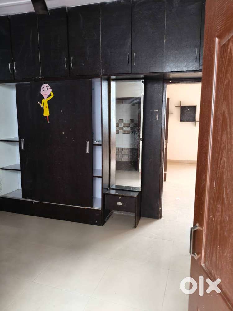 2bhk semi furnished flat gated society near dmart peermuchala