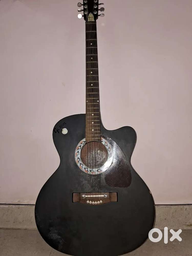 Acoustic Guitar with bag