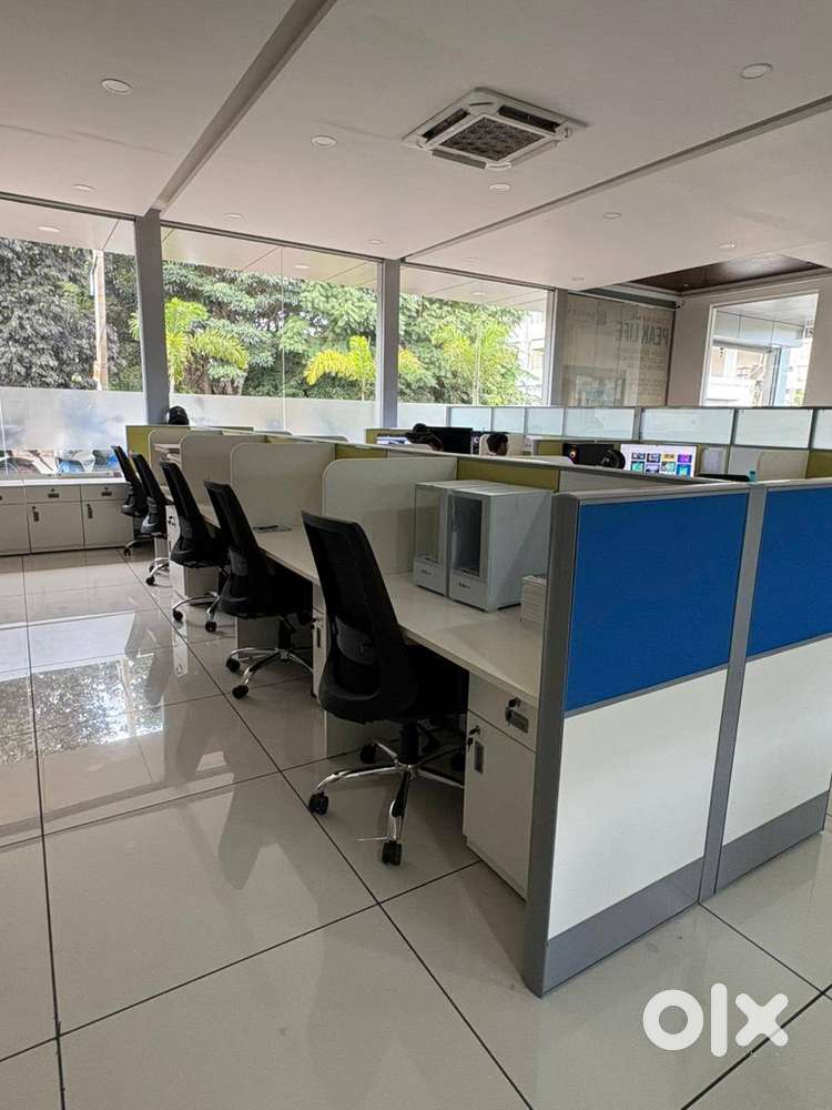 10-Seater Modular Office Cubicles   With Drawers