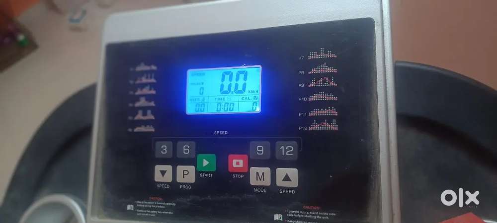 DURAFIT SMART TREADMILL excellent condition new like