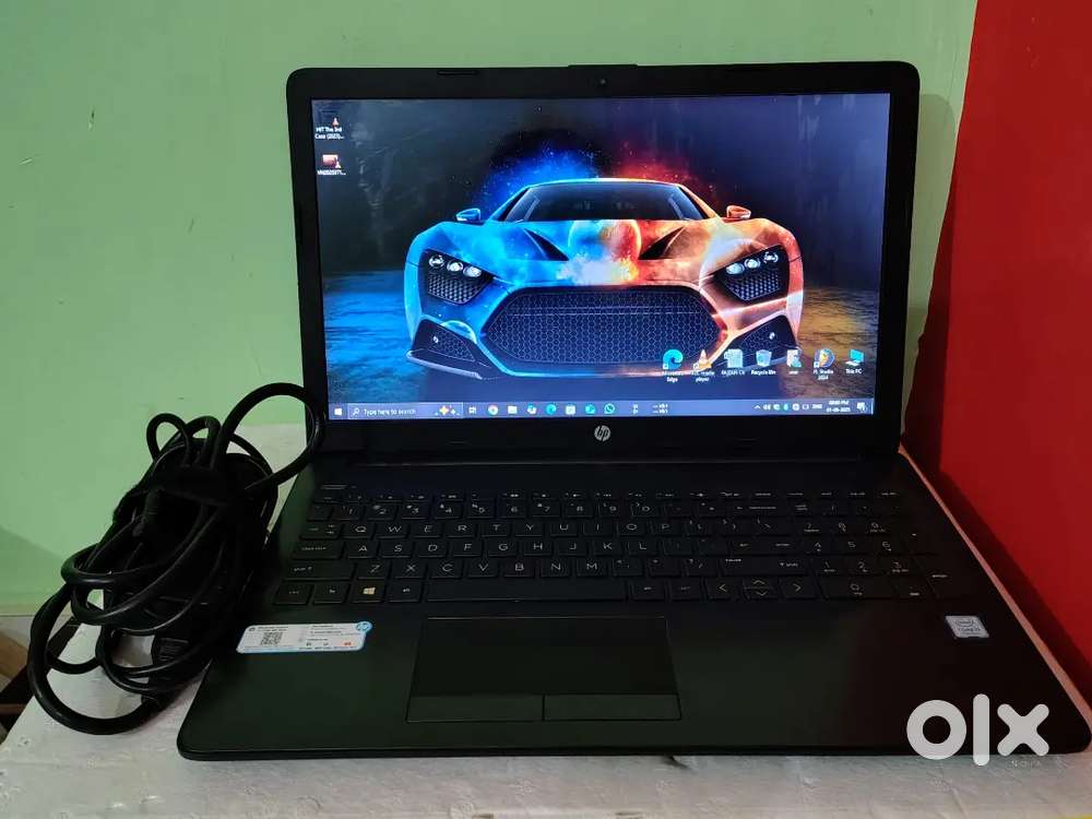 HP LAPTOP I3 7U