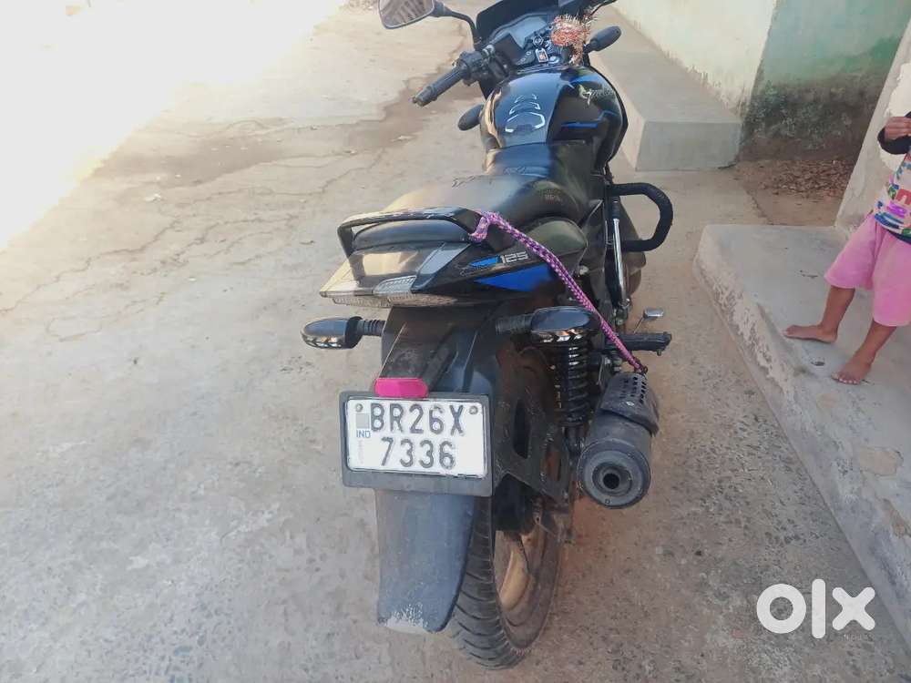 Bajaj Pulsar 1250 jisko bhi Lena h call kare
