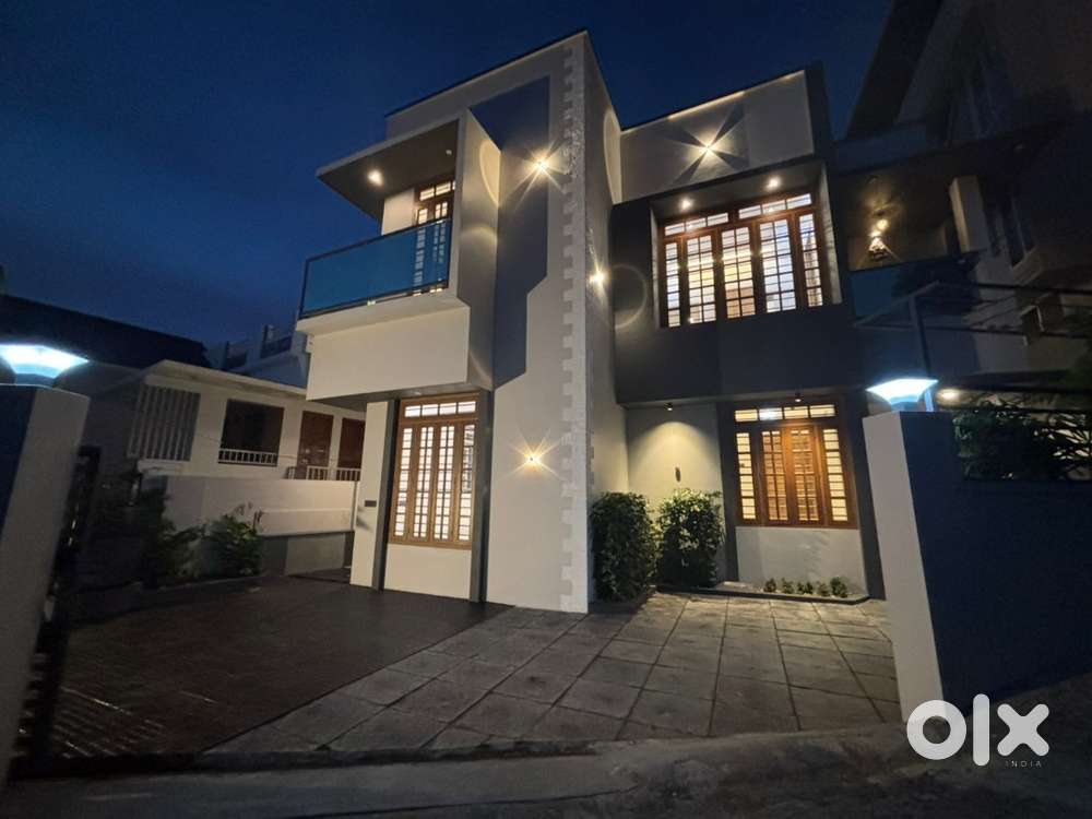 New house for sale Kazhakuttam Chanthavila