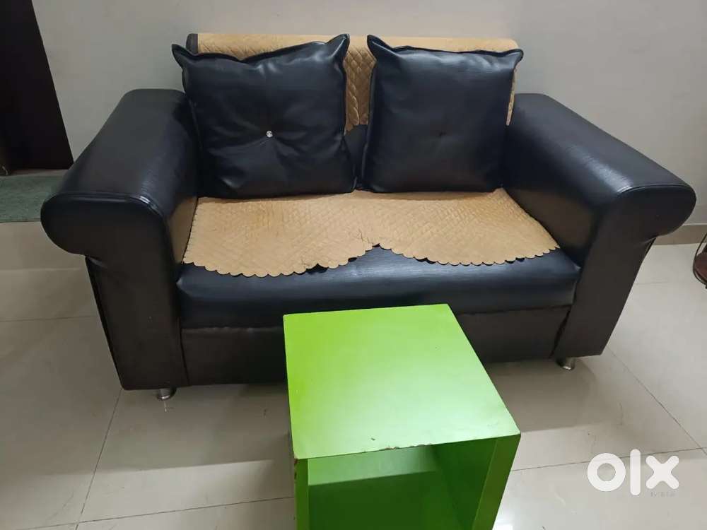 3+2 Sofa set
