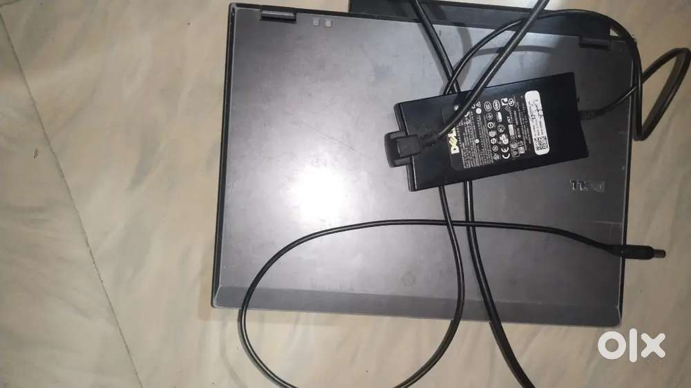 Dell laptop with 4gb