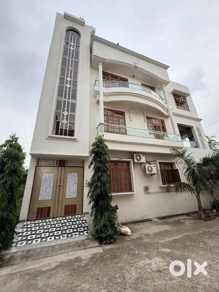 3bhk duplex independent house for rent Munshi nagar