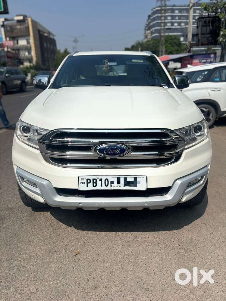 Ford Endeavour 2.2 Titanium AT 4X2, 2018, Diesel