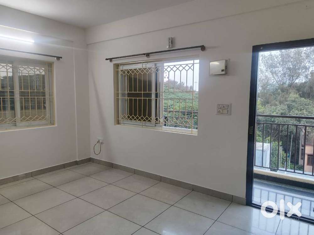 spacious 2BHK with excellent wardrobes and attached bathrooms