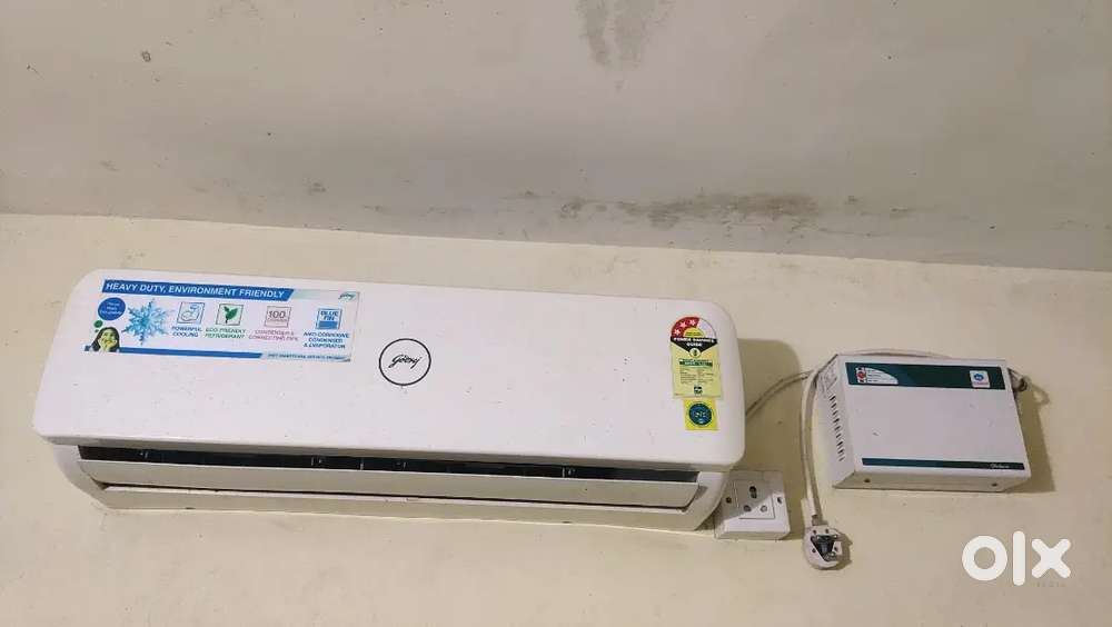 Godrej 3 star AC