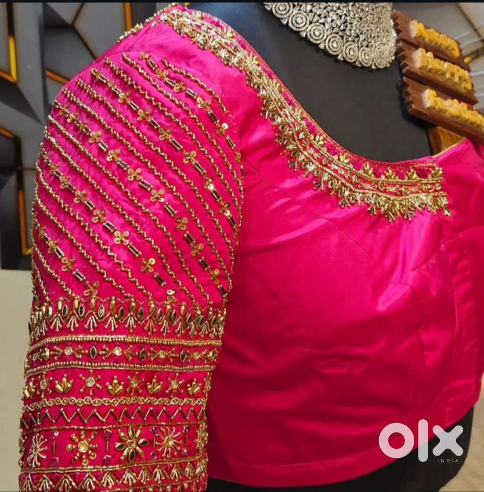 Hi I'm embroidery designer and hand workar