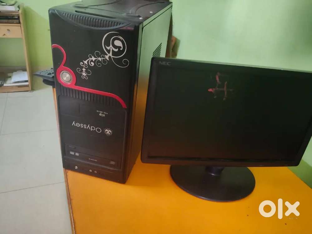 Desktop computer