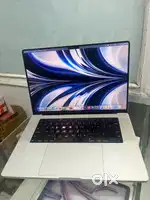 Macbook M1 Pro chip 16 inch 32gb Ram