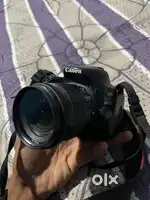 Canon 200d