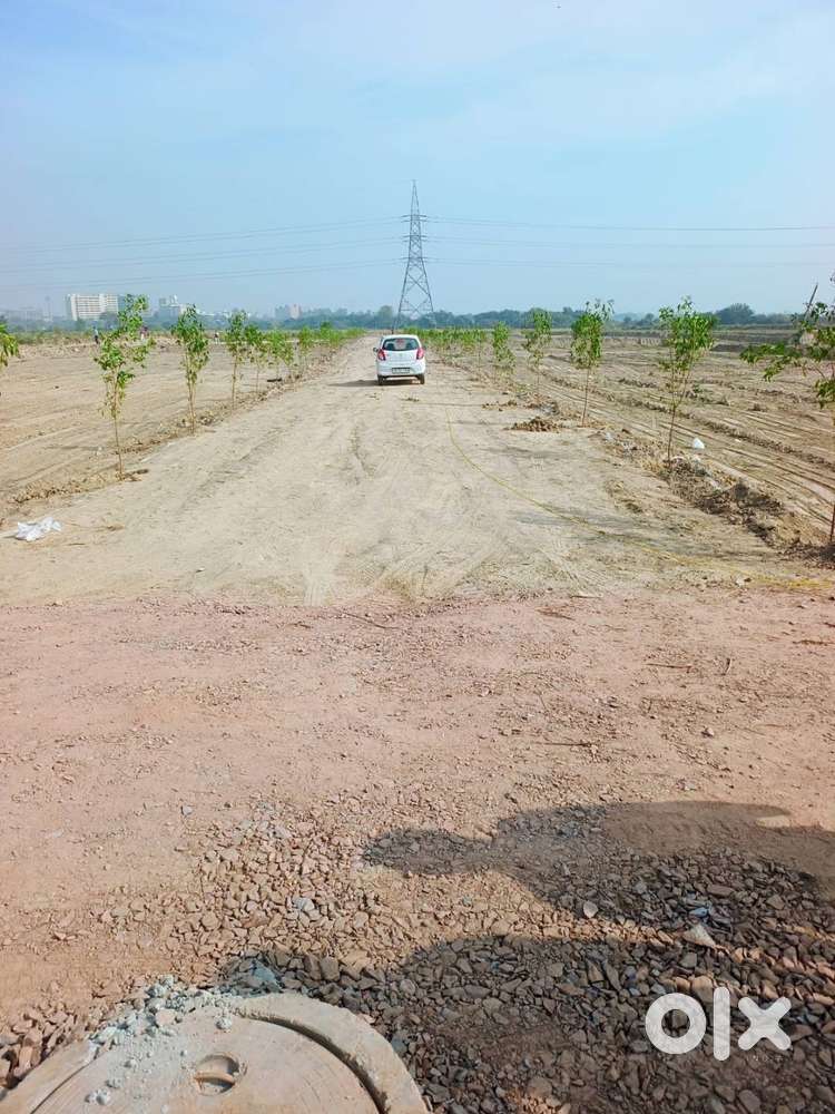 Kanha Kutir Plots – Knowledge Park 3  25ft Road  Registry + Loan Ava