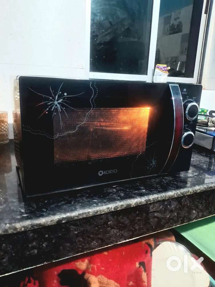 Urgent Sale  Koryo 20L Microwave – New Jaisa, Half Price Me
