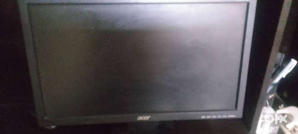Computer For Sale. CPU 4GB Ram & 16  Monitor With intex Inverter.
