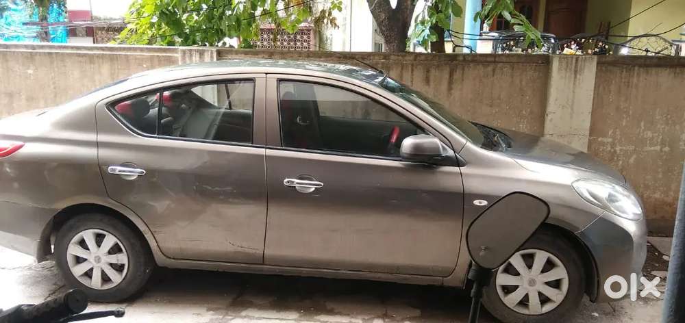 Nissan Sunny