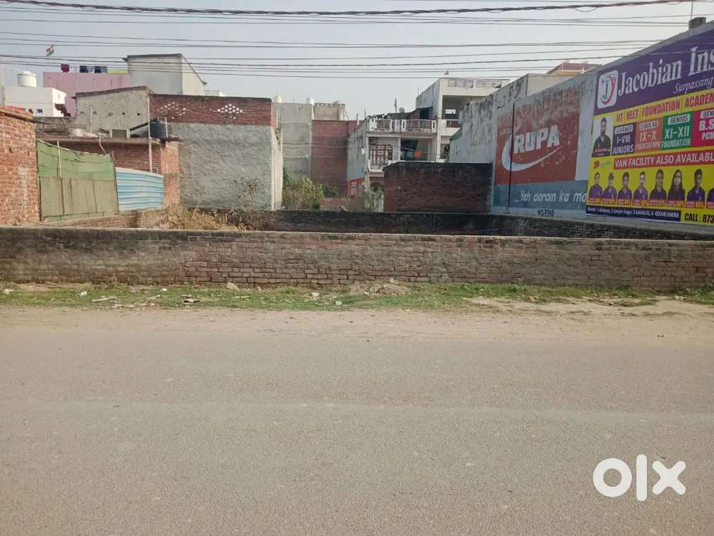 Commercial 1500 sq plot near k.m hospital Krishna nagar metro