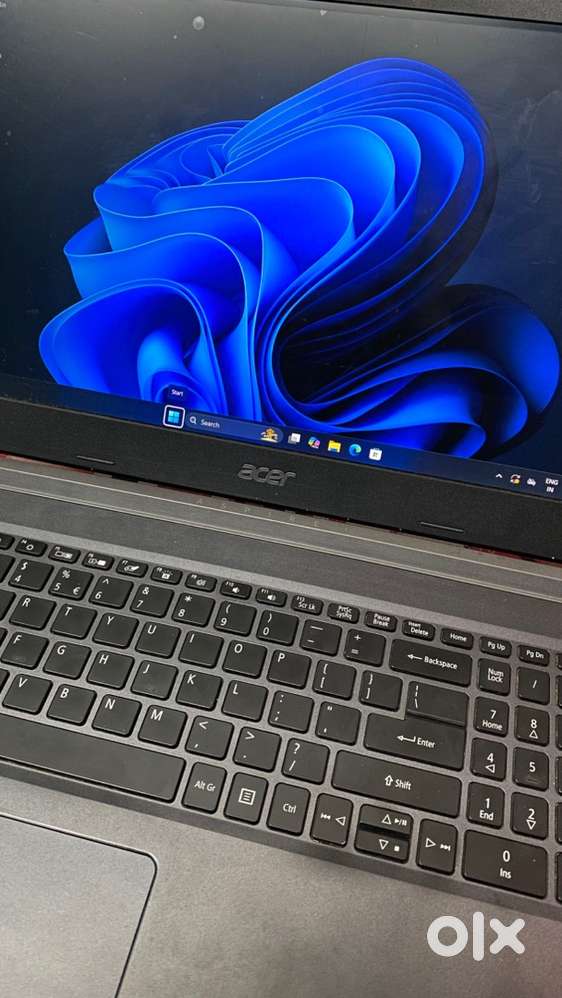 Acer aspire 7 gaming laptop